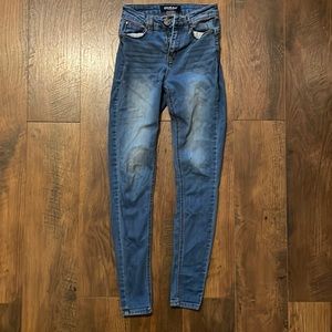 Enjean Size 0 Skinny jeans